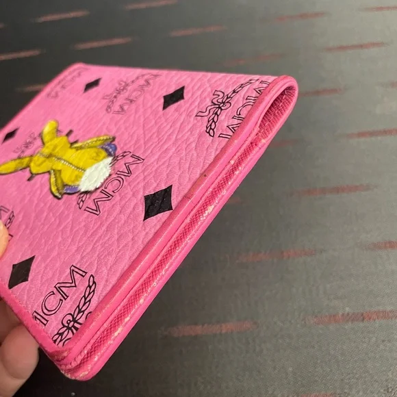 ツキ MCM ウサギデザイン パスポートケース MCM パスポートケース